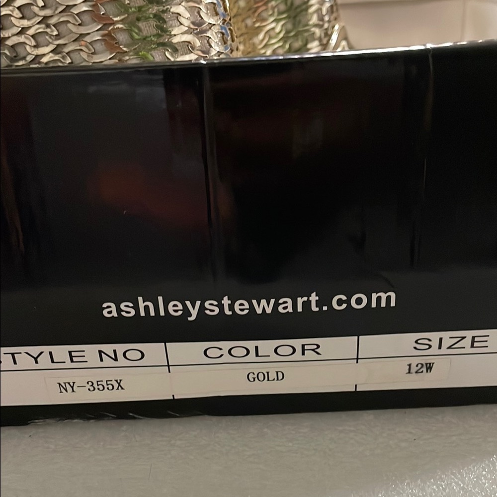 Ashley Stewart Gold Mesh Heels - Picture 6 of 6